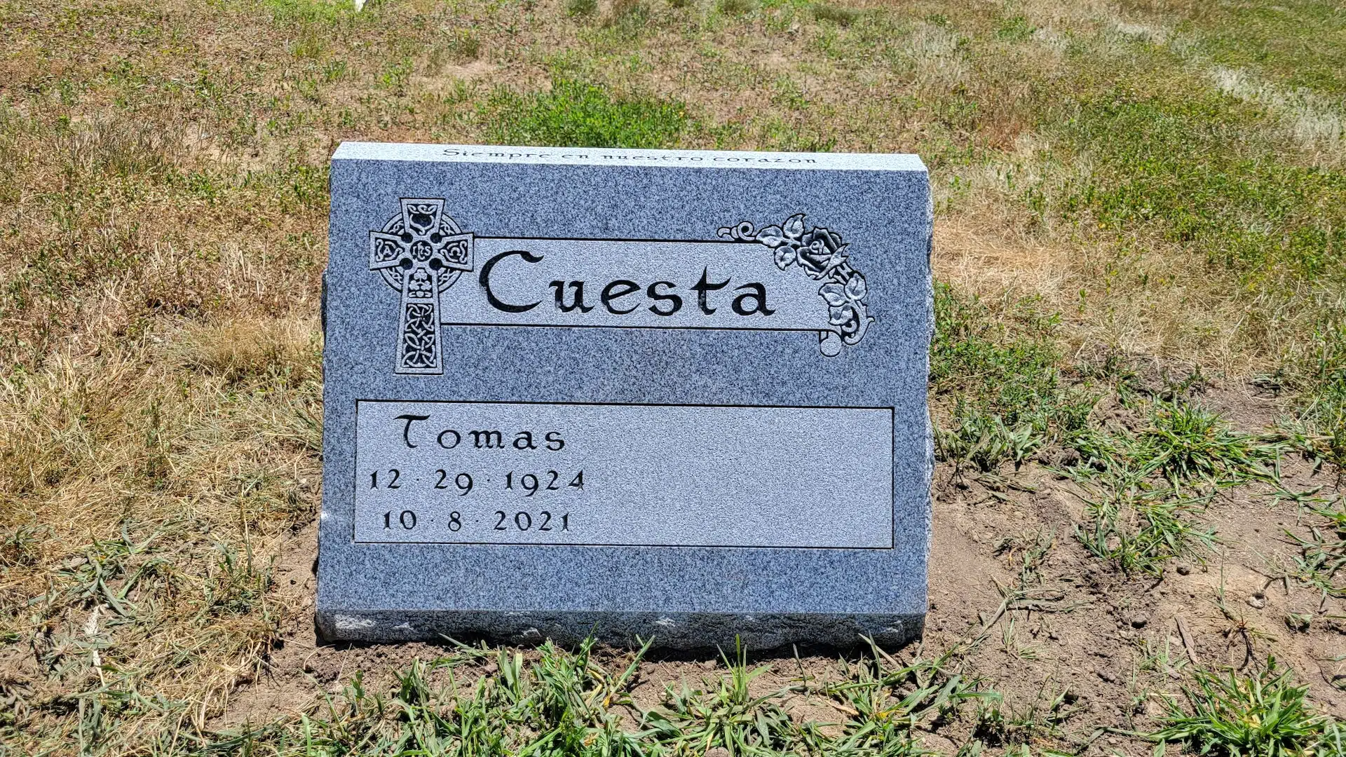 granite Jewish Headstone hand-carved by Jewish Memorials in NJ — image 2